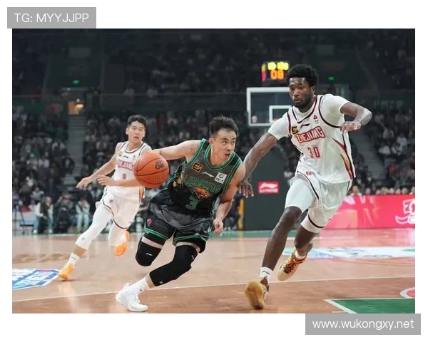 跨界视角下CBA外援制度与足球俱乐部引援机制的对比与启示分析 跨界视角下CBA外援制度与足球俱乐部引援机制的对比与启示分析